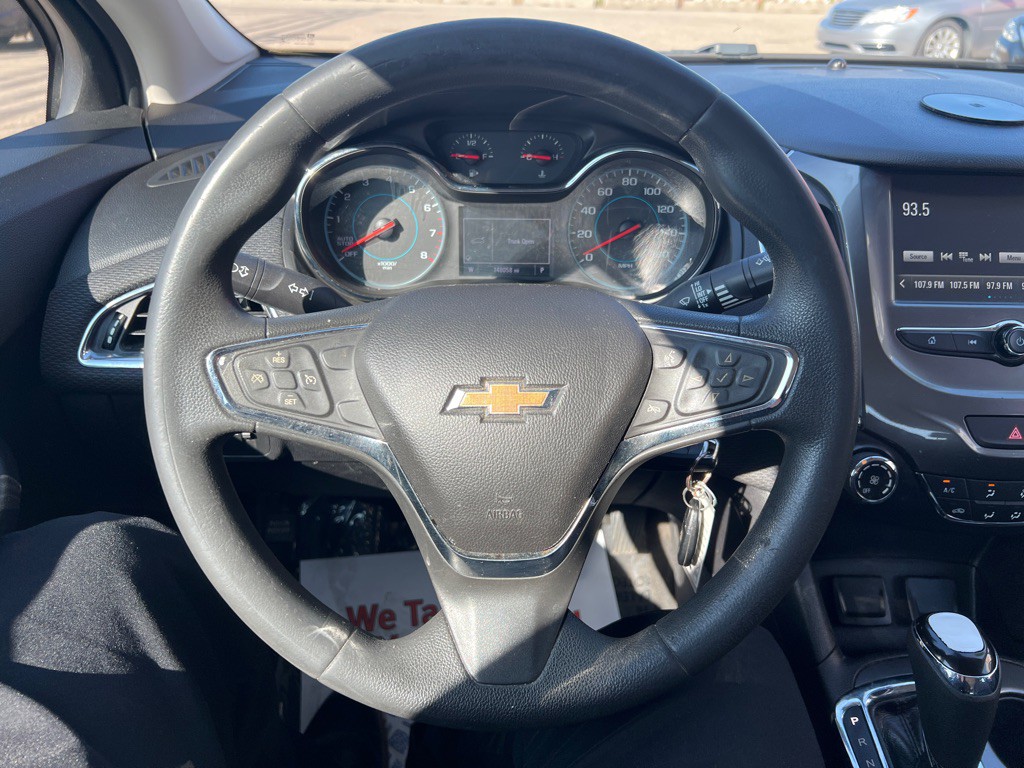 2018 Chevrolet Cruze Image 15