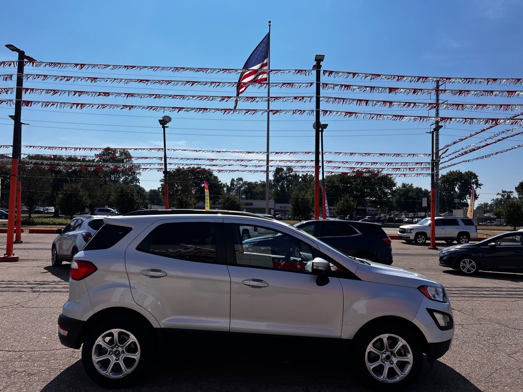2019 Ford Econoline Image 4