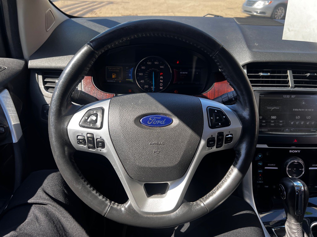 2011 Ford Edge Image 16