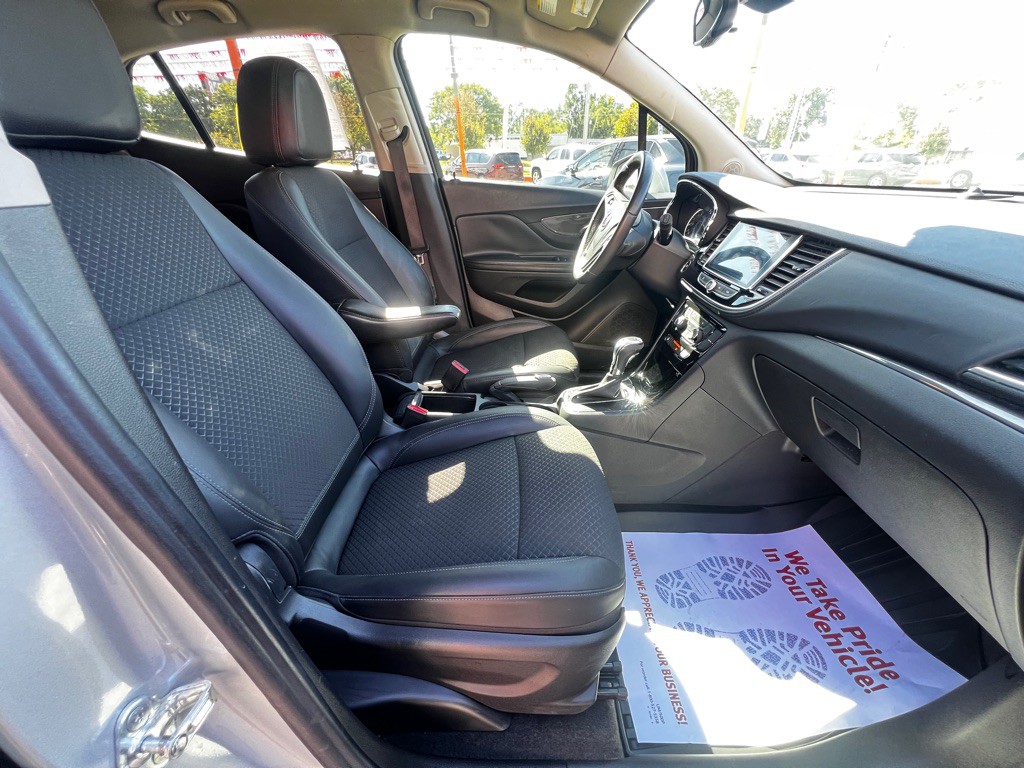 2021 Buick Enclave Image 11