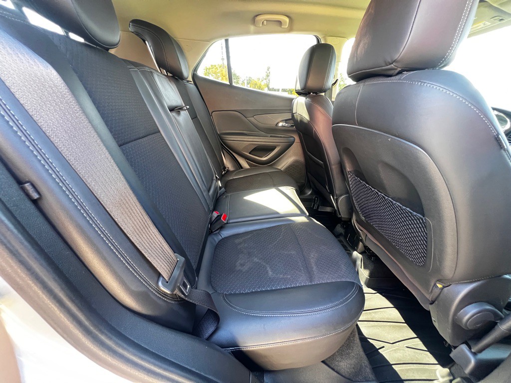 2021 Buick Enclave Image 12