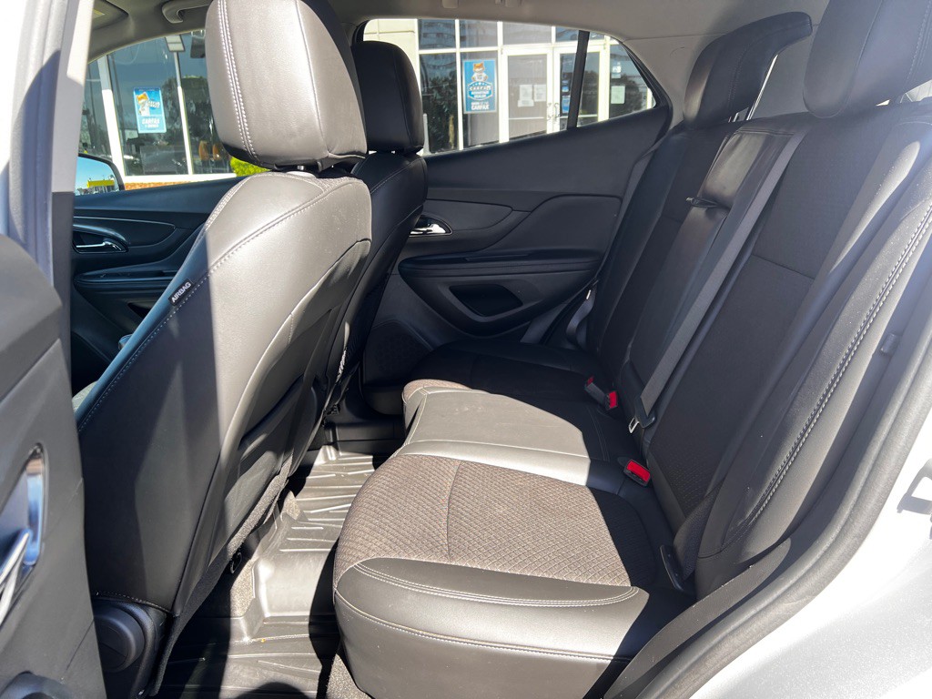 2021 Buick Enclave Image 11