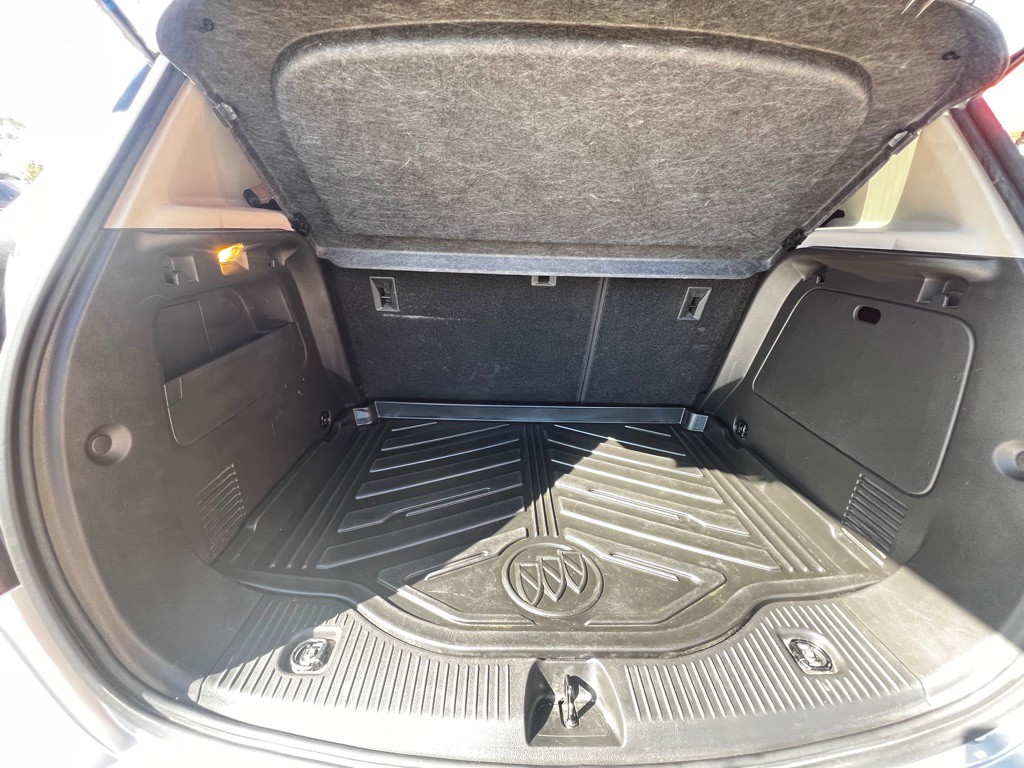 2021 Buick Enclave Image 17