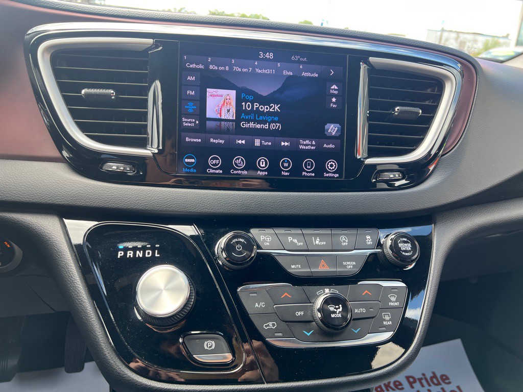 2020 Chrysler Pacifica Image 19
