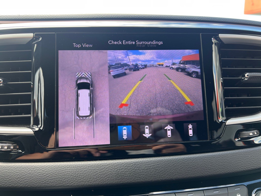 2020 Chrysler Pacifica Image 20