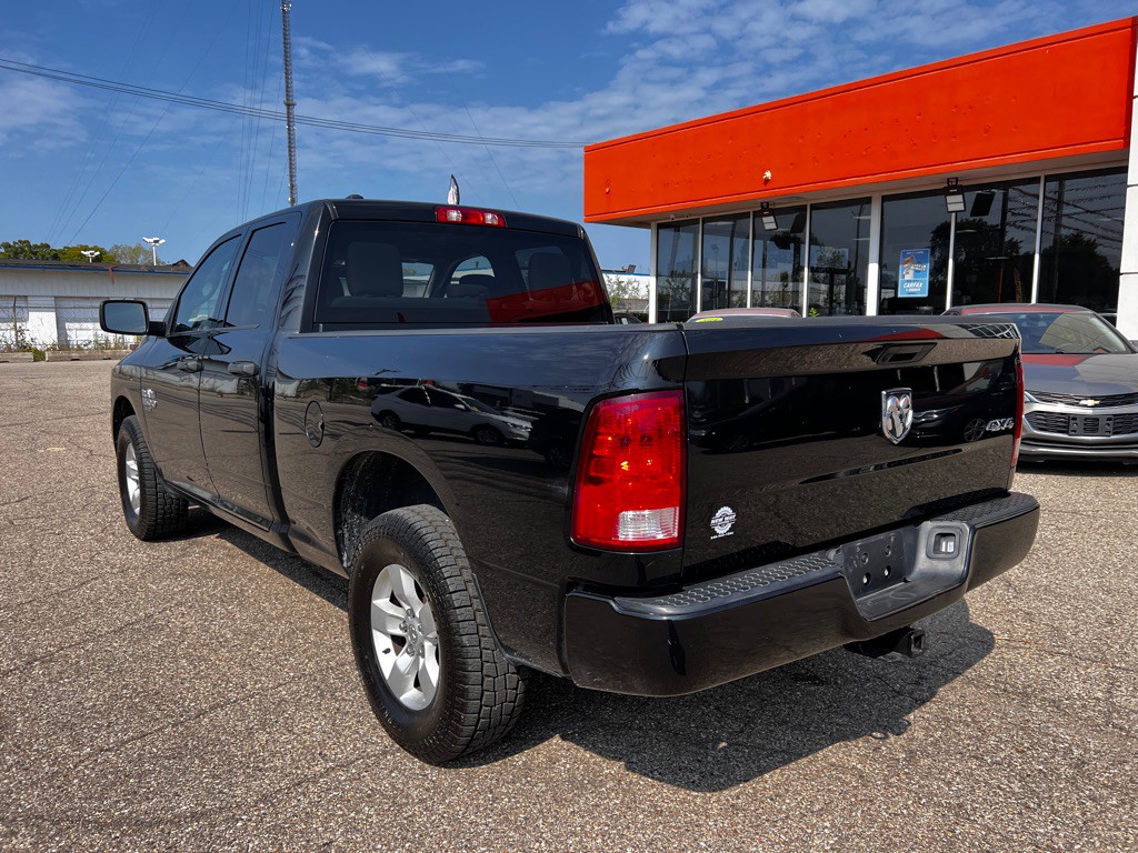 2019 RAM 1500 Image 7
