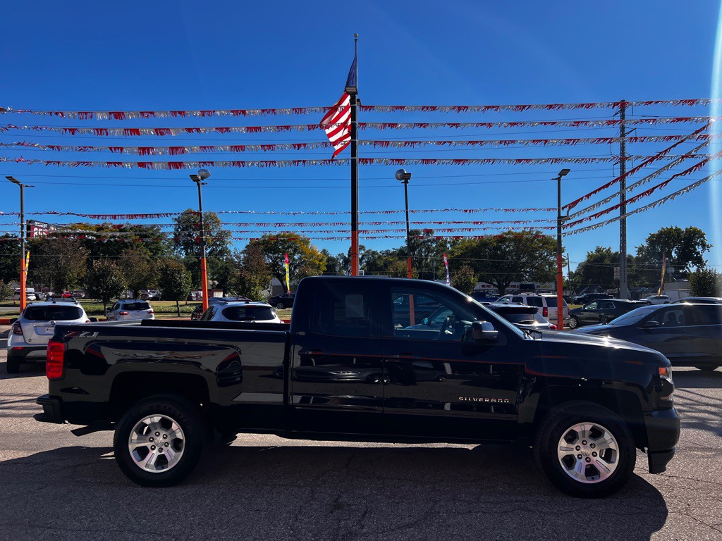 2019 Chevrolet Silverado 1500 Image 4