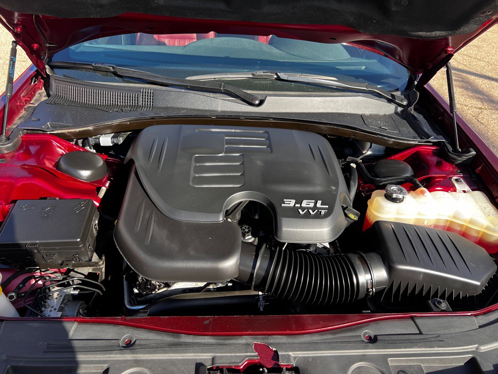 2020 Chrysler 300 Image 15