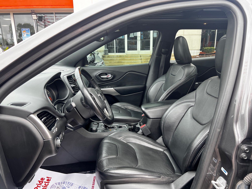 2021 Jeep Cherokee Image 10