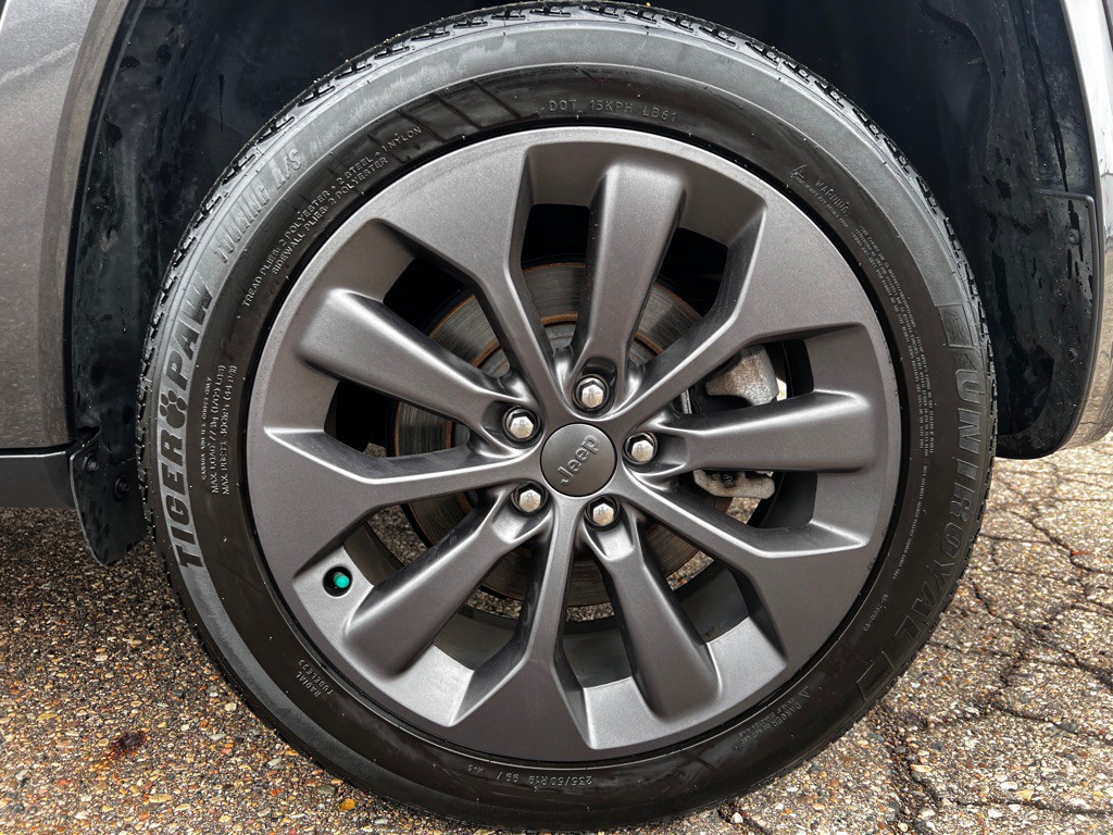 2021 Jeep Cherokee Image 18