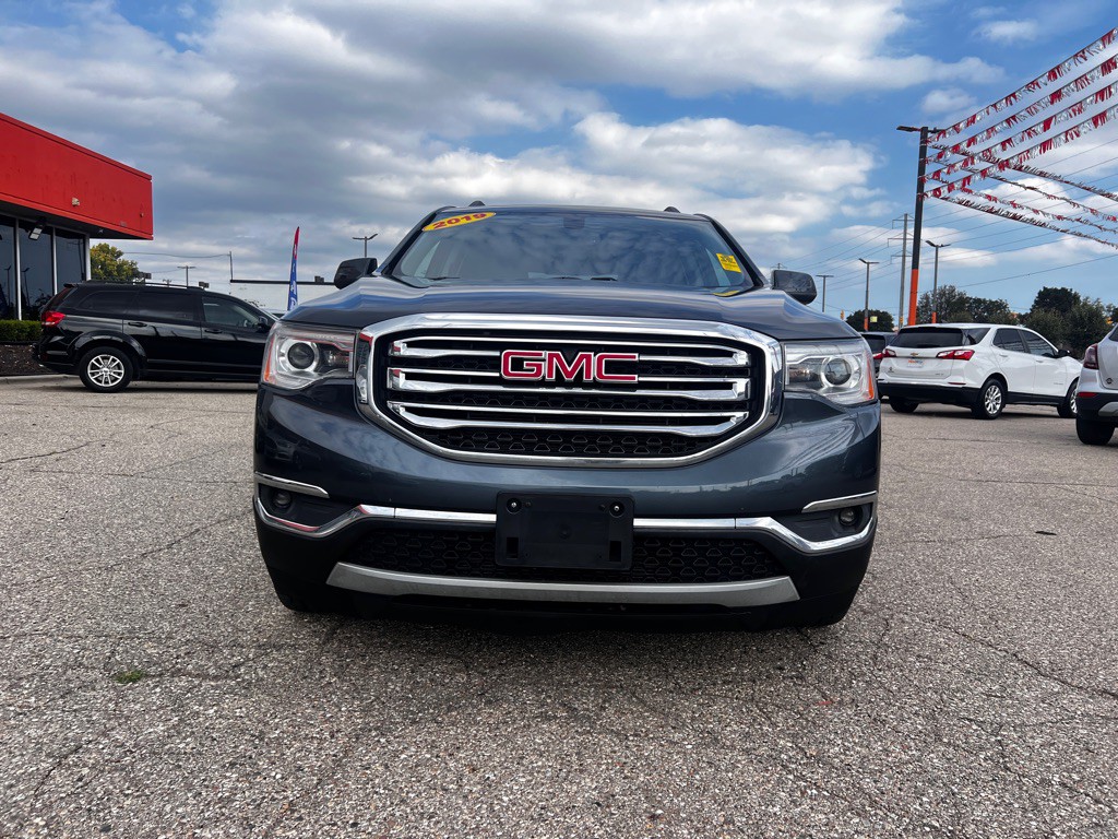 2019 GMC Acadia Image 2