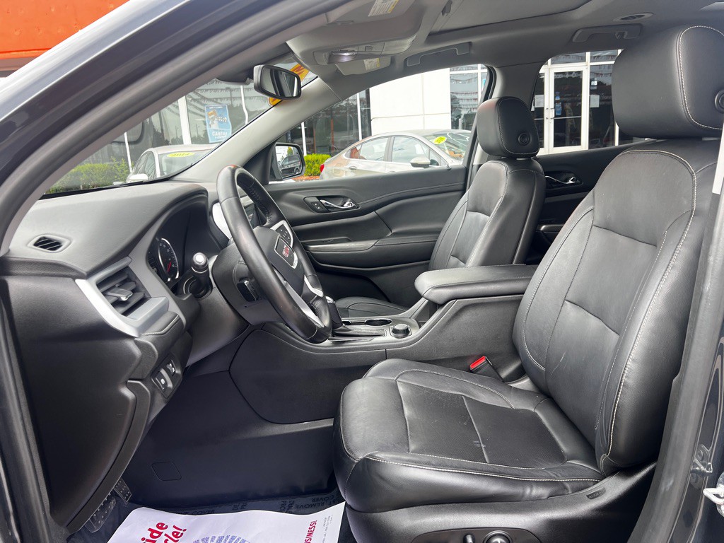 2019 GMC Acadia Image 9