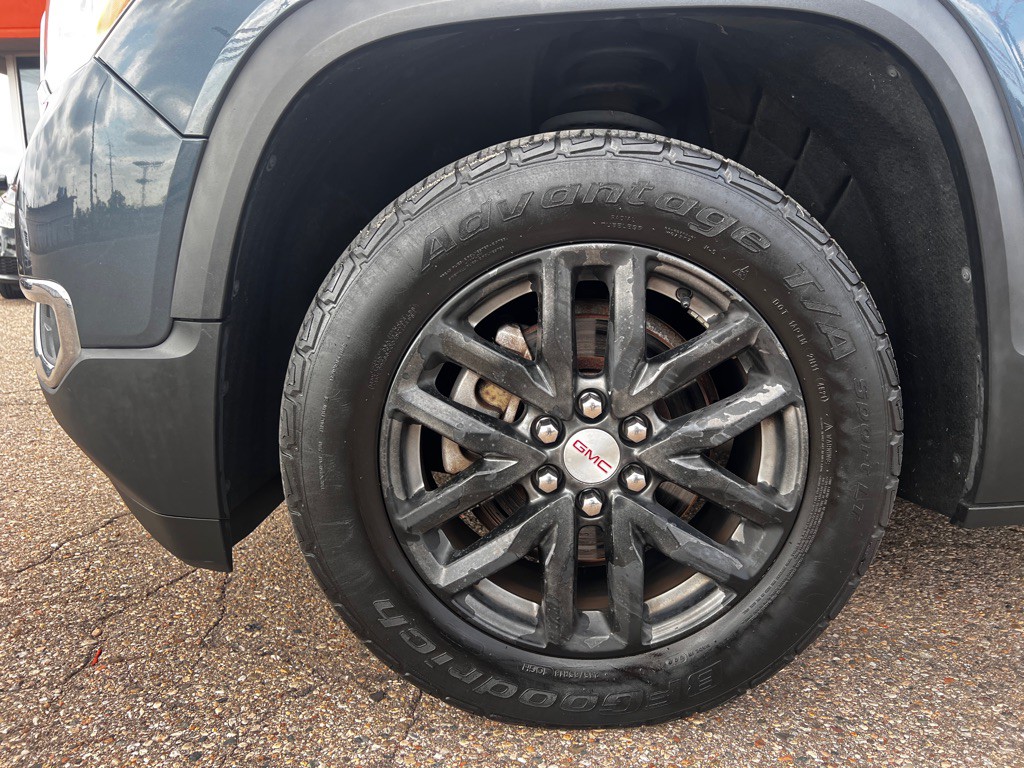 2019 GMC Acadia Image 17