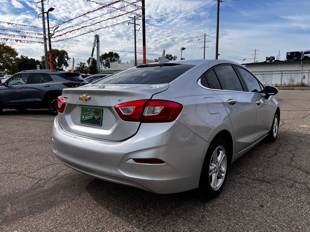2016 Chevrolet Cruze Image 5