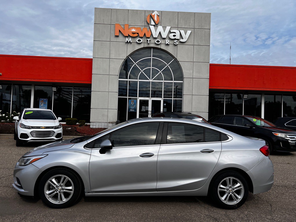 2016 Chevrolet Cruze Image 8