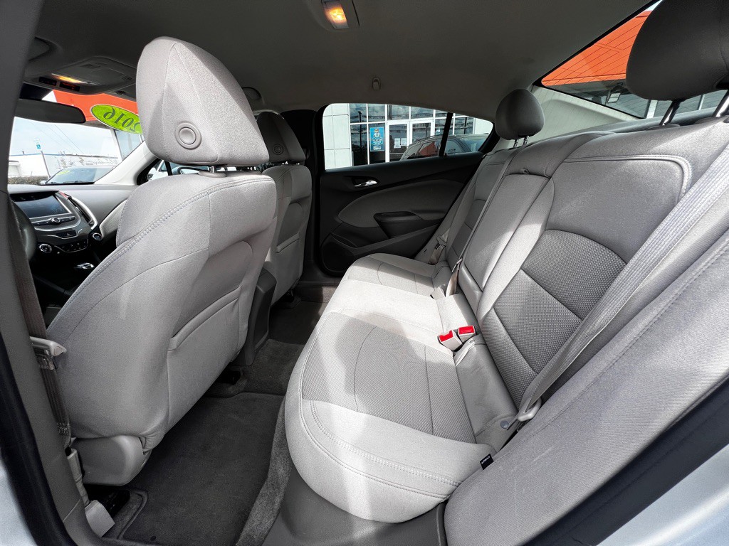 2016 Chevrolet Cruze Image 10