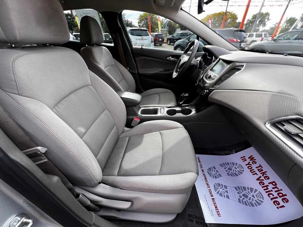 2016 Chevrolet Cruze Image 11