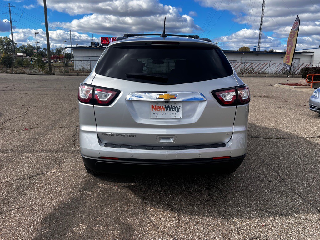 2017 Chevrolet Traverse Image 6