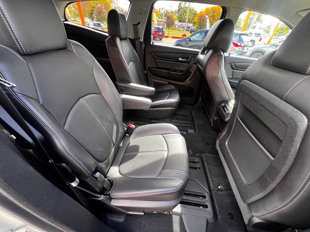 2017 Chevrolet Traverse Image 13