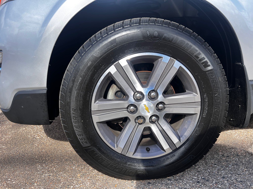 2017 Chevrolet Traverse Image 16