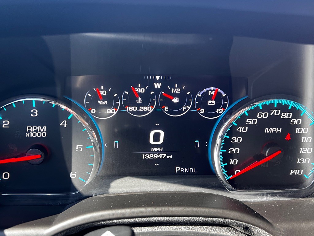 2017 Chevrolet Tahoe Image 21