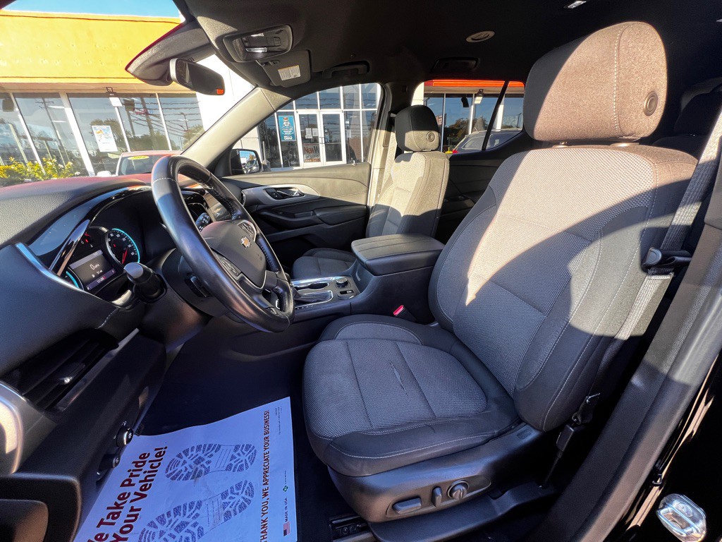 2022 Chevrolet Traverse Image 9