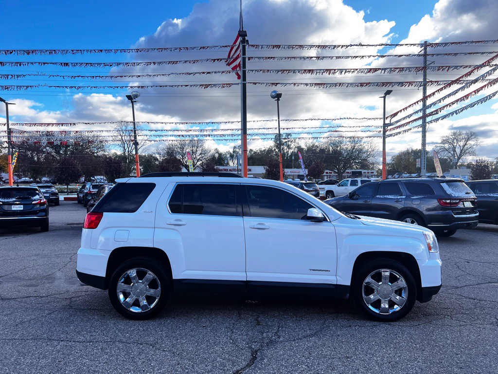 2016 GMC Terrain Image 4