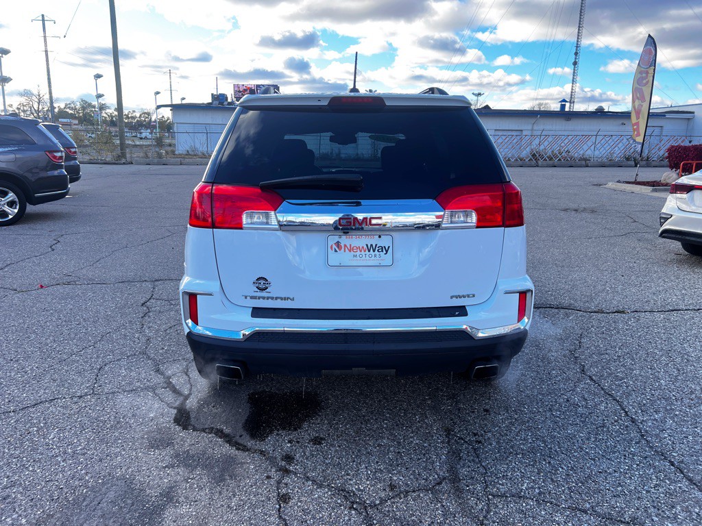 2016 GMC Terrain Image 6