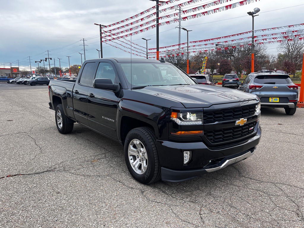 2019 Chevrolet Silverado 1500 Image 3