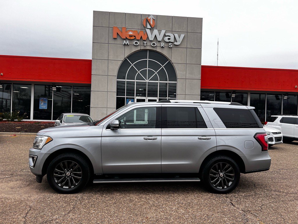 2020 Ford Expedition Image 1