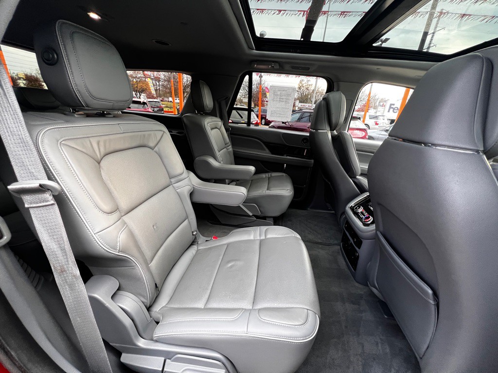 2018 Lincoln Navigator Image 14
