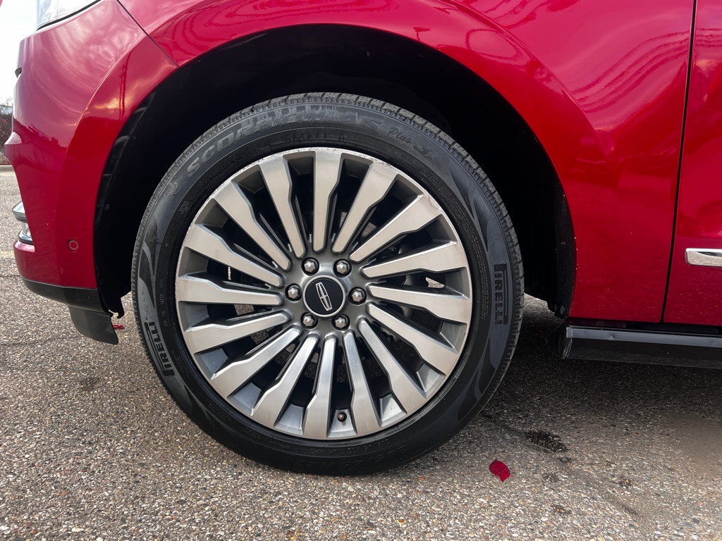 2018 Lincoln Navigator Image 22