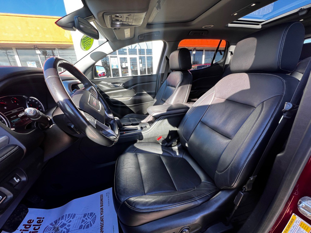 2018 GMC Acadia Image 10