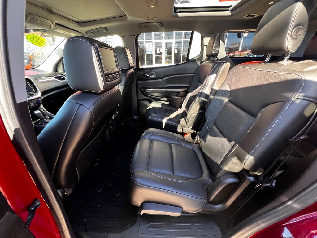 2018 GMC Acadia Image 11