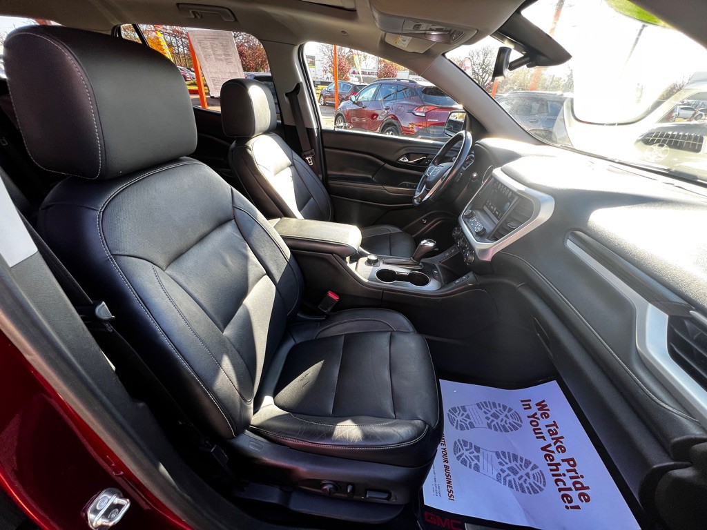 2018 GMC Acadia Image 13