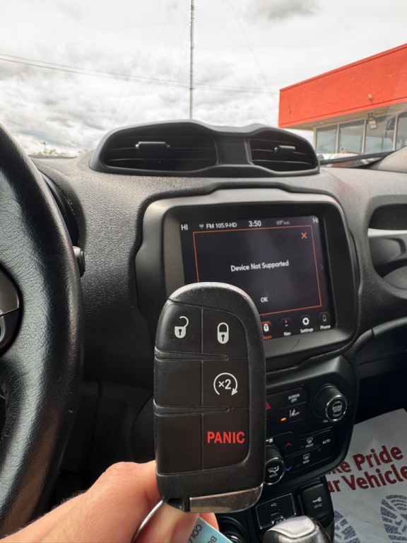 2021 Jeep Renegade Image 9