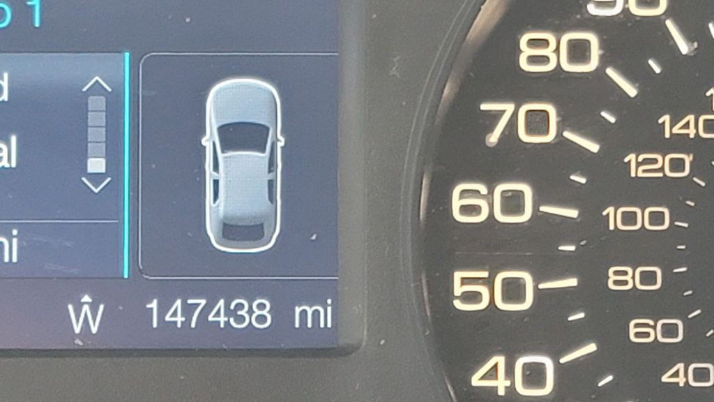 2014 Ford Edge Image 17