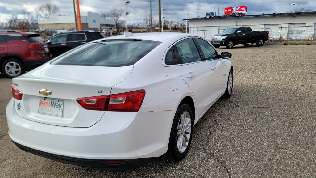2016 Chevrolet Malibu Image 6