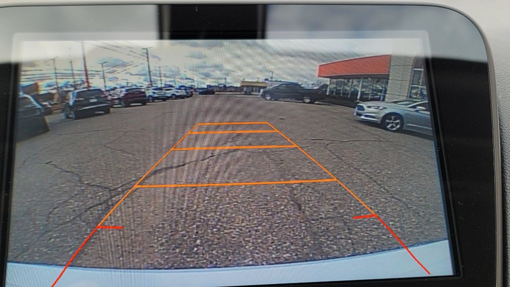 2016 Chevrolet Malibu Image 19