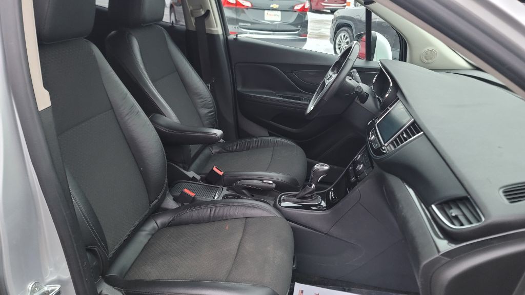 2017 Buick Enclave Image 15