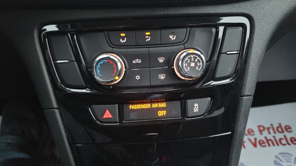 2017 Buick Enclave Image 17