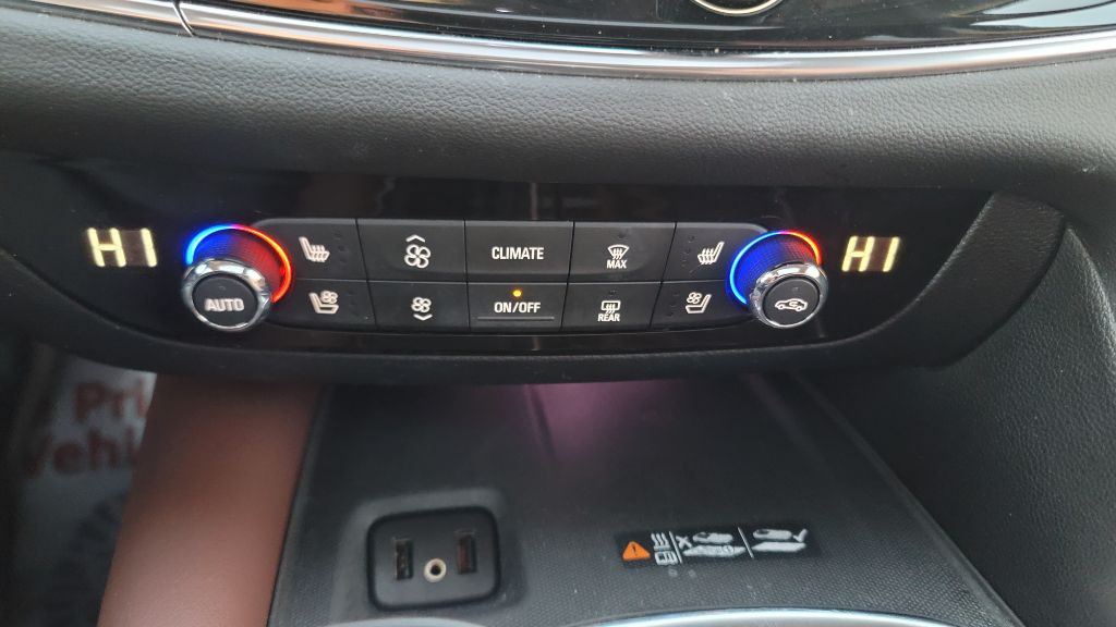 2018 Buick Enclave Image 21