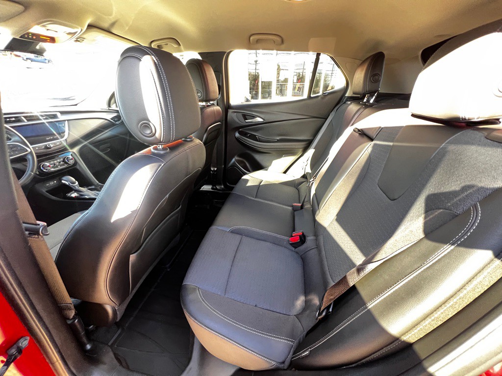 2021 Buick Enclave Image 11