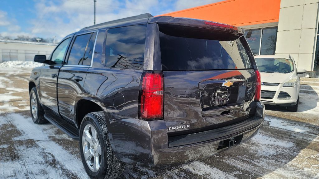 2017 Chevrolet Tahoe Image 4