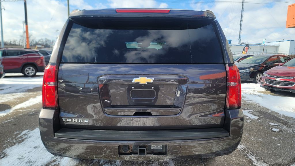 2017 Chevrolet Tahoe Image 5