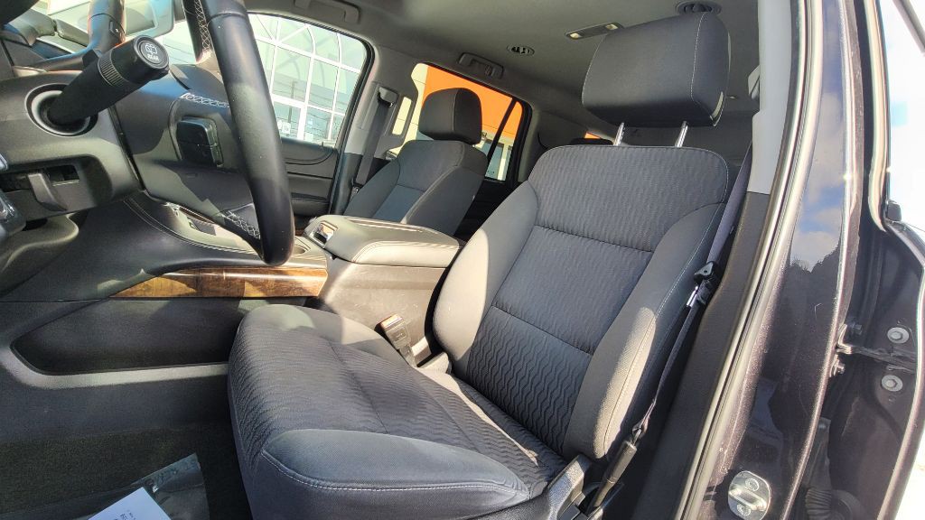 2017 Chevrolet Tahoe Image 16