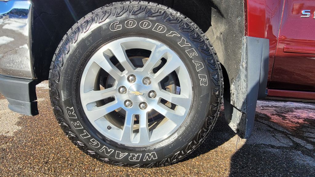 2017 Chevrolet Silverado 1500 Image 23