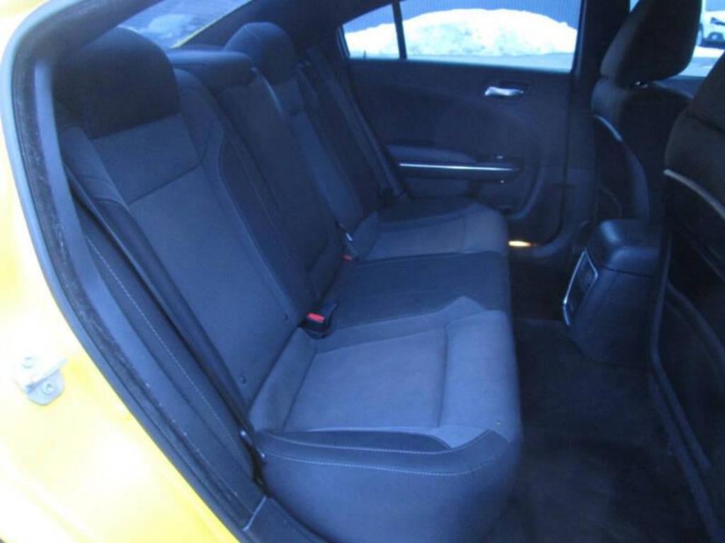 2017 Dodge Charger Image 13