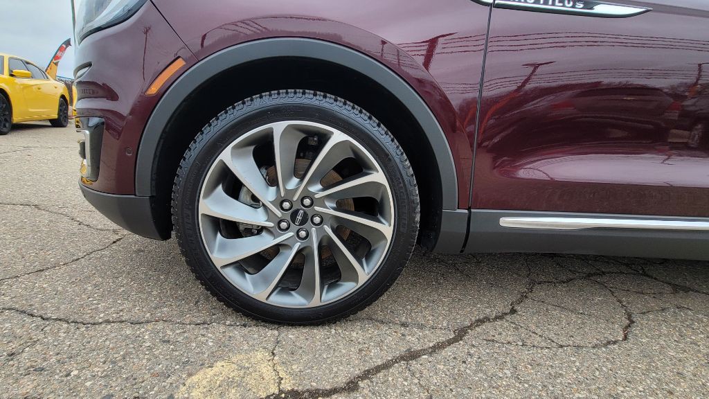 2020 Lincoln Nautilus Image 10