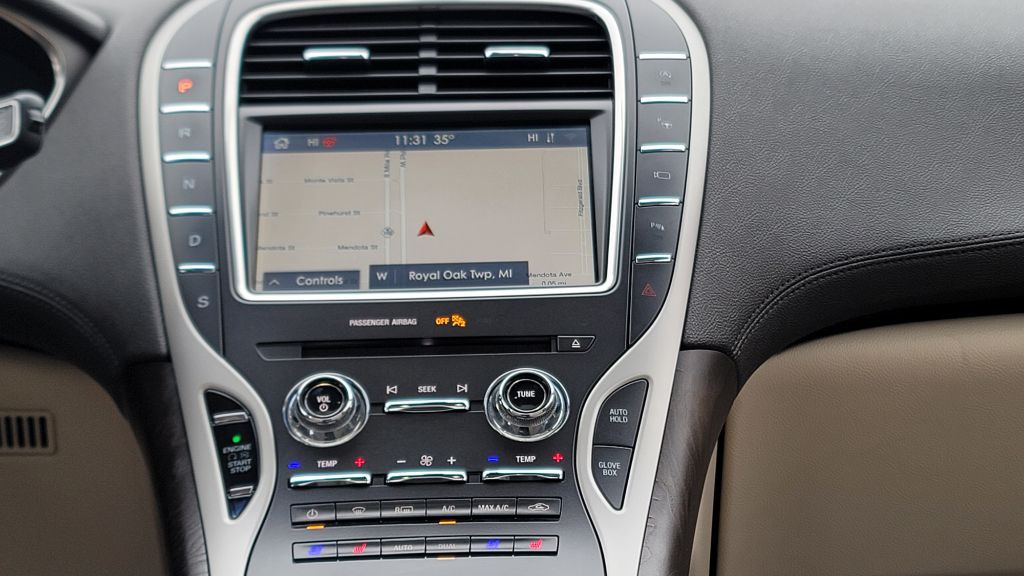 2020 Lincoln Nautilus Image 16